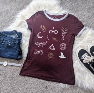 Harry Potter | burgundy baseball graphic tee